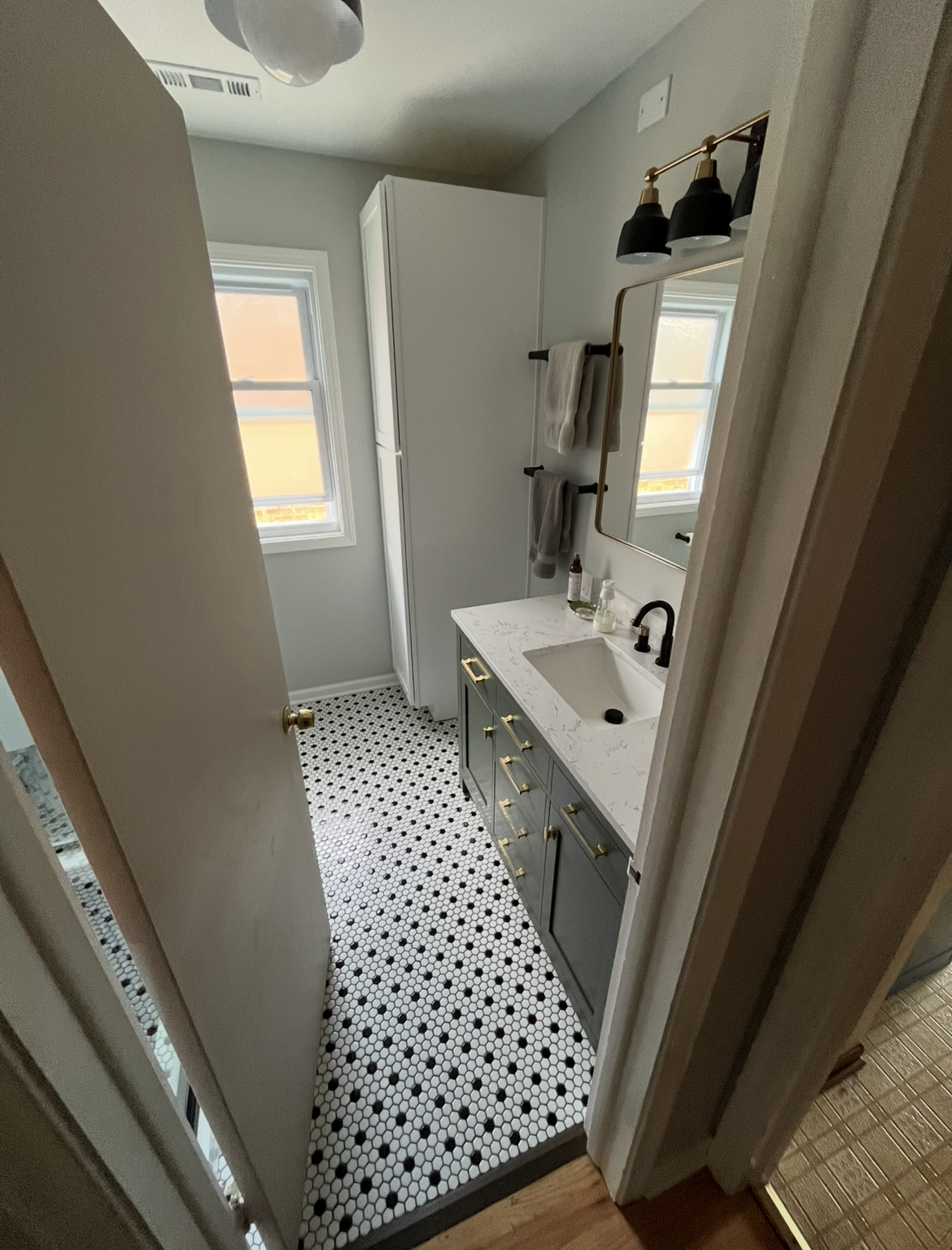 2025.07.29_Chicago-Bathroom-Remodel-After2A